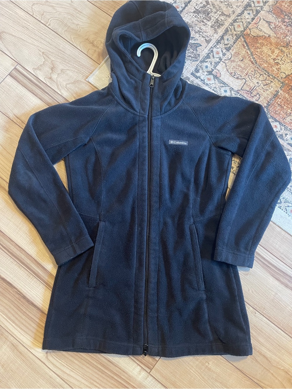 Women’s Columbia sweater